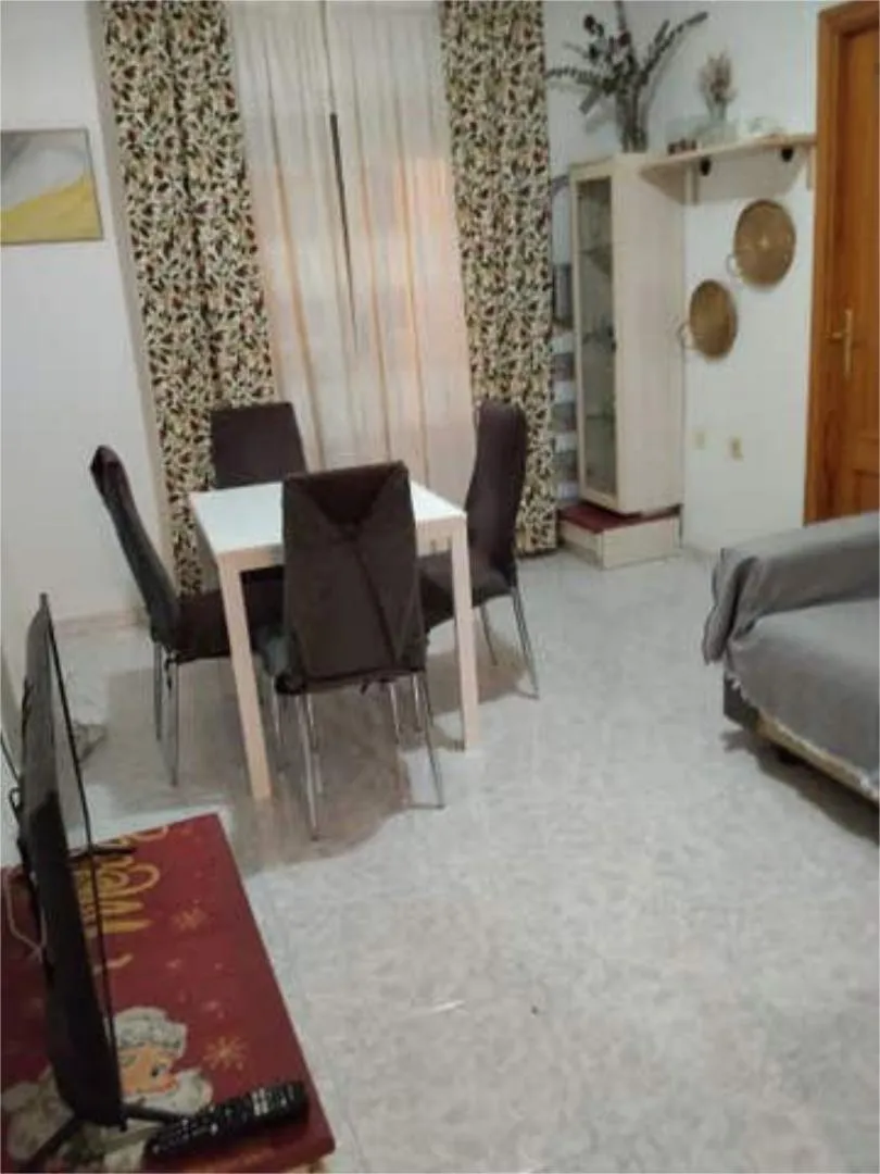 Menjador de Apartament de lloguer en Torrevieja amb Moblat