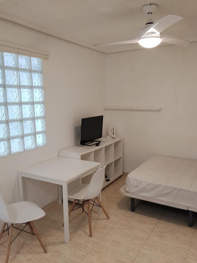 Bedroom of Flat for rent in  Murcia Capital  with Furnished, Washing machine and Microwave
