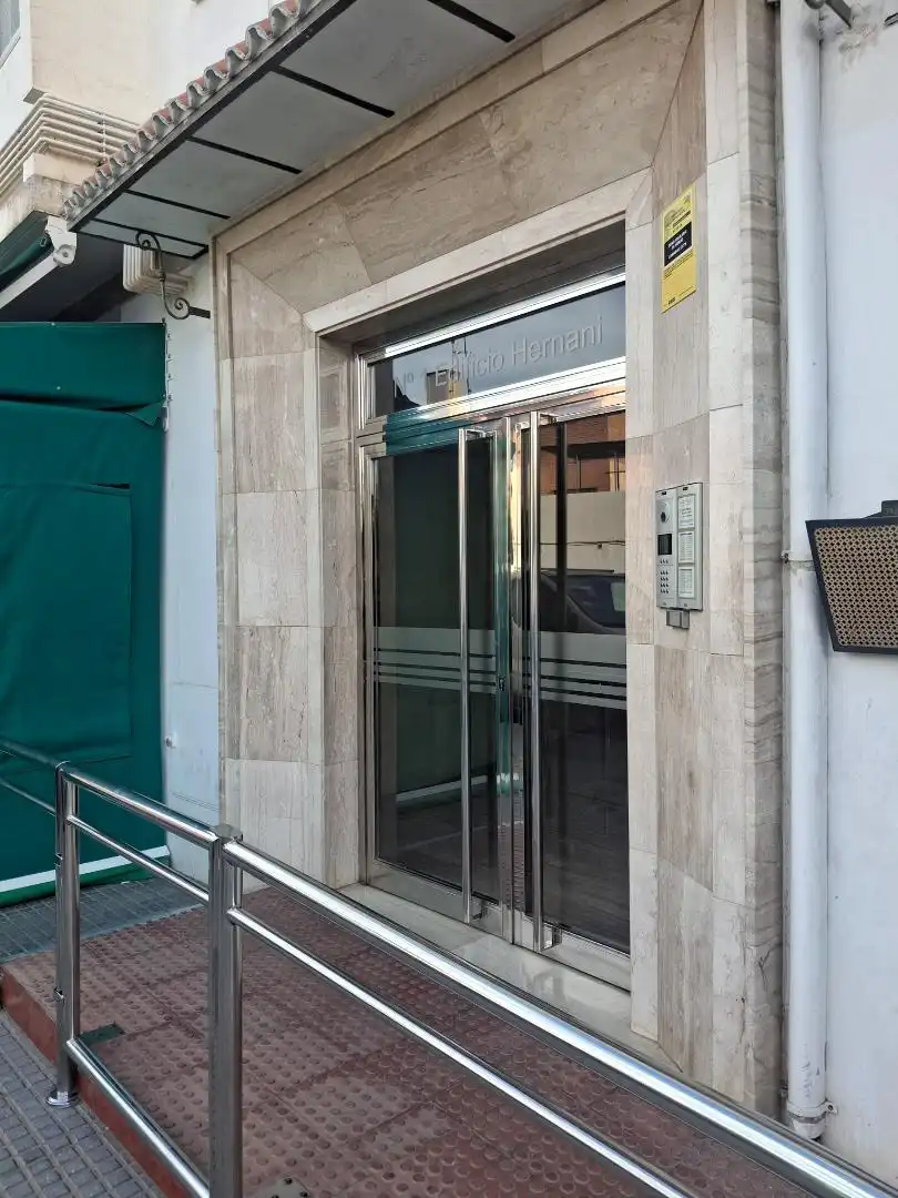 Flat for sale in Pasaje Gorbea, 7, Los Castillejos - La Trinidad Flat for sale in Málaga with Parquet flooring, Terrace and Balcony