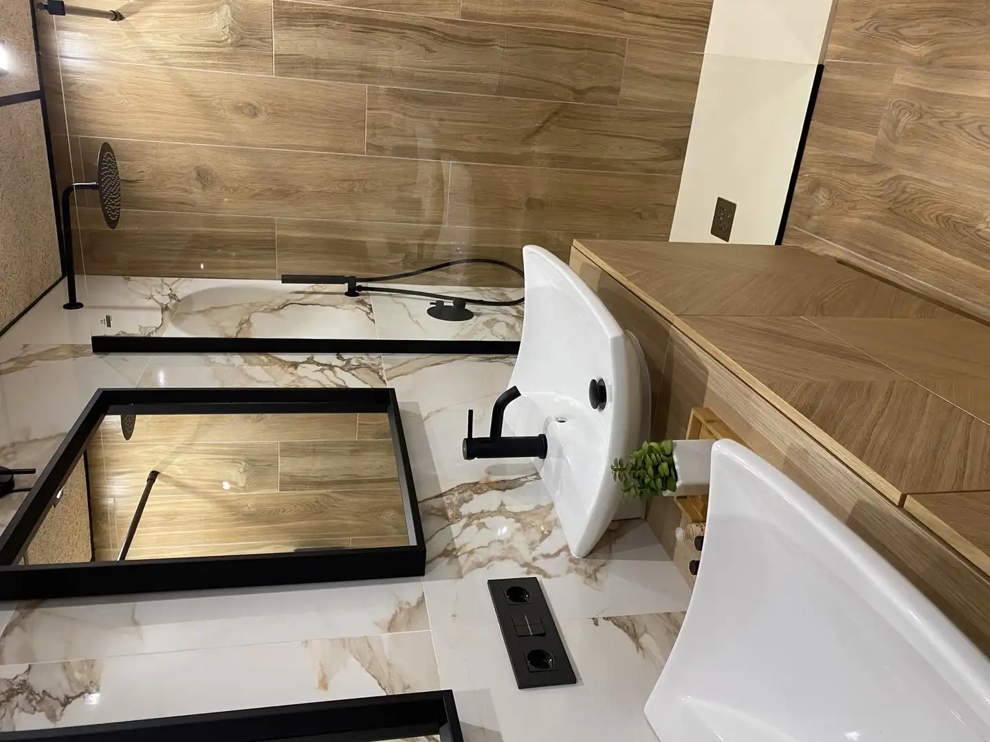 Wohnung zur Miete in Calle Gerona, 19a, Encarnación - Regina Badezimmer von Wohnung zur Miete in Sevilla Capital mit Klimaanlage