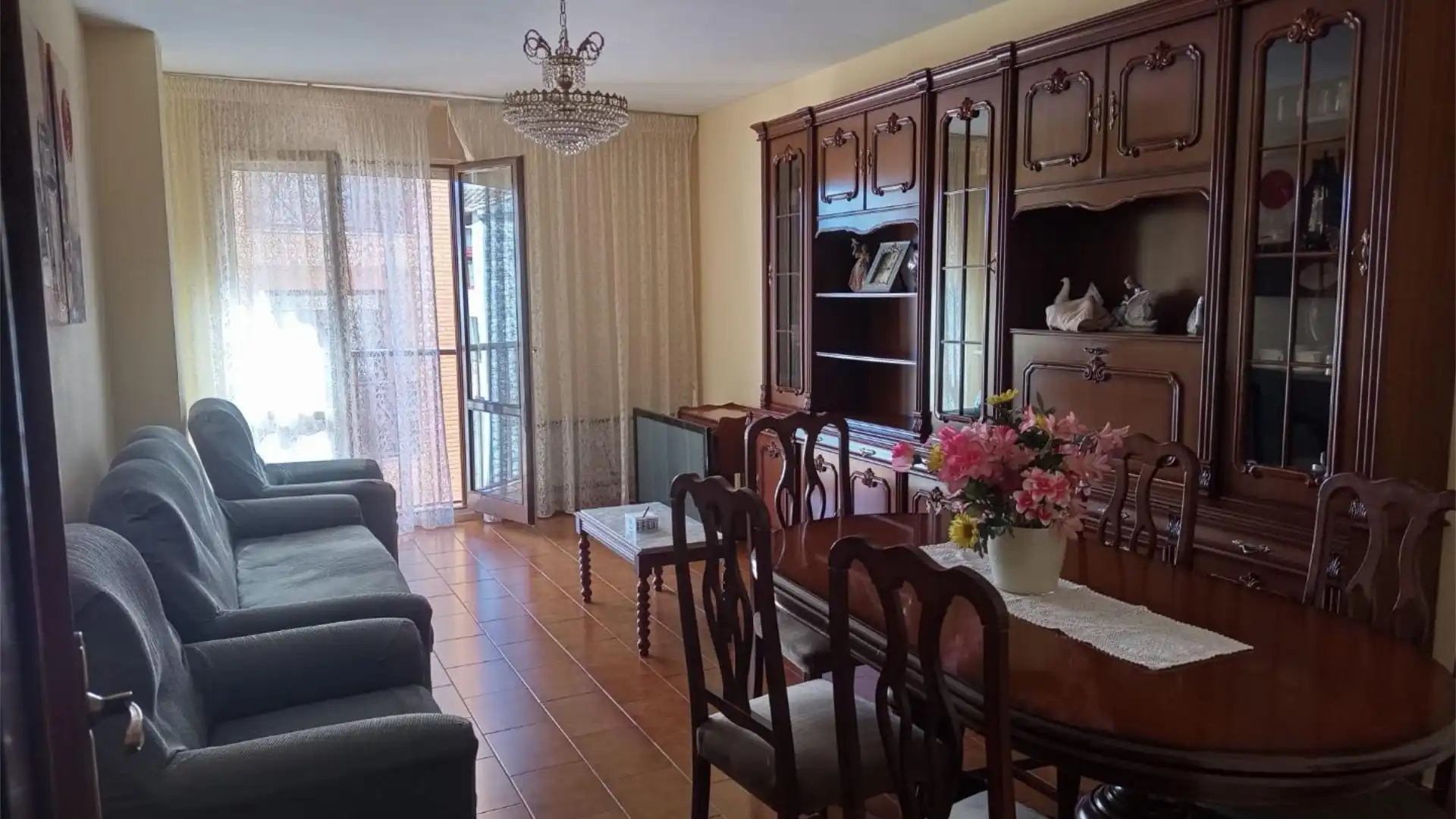 Comedor de Piso en venta en Graus con Amueblado y Balcón