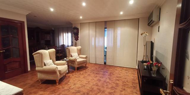 Piso en Venta en Calle Luz, 3 en El Perchel