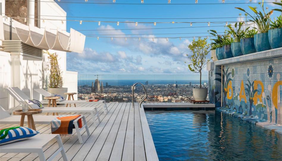 Piso en venta en Carrer D'alexandre de Torrelles, 28, Can Baró, Barcelona Capital - imagen 1 Foto 1 de Piso en venta en Carrer D'alexandre de Torrelles, 28, Can Baró, Barcelona Capital