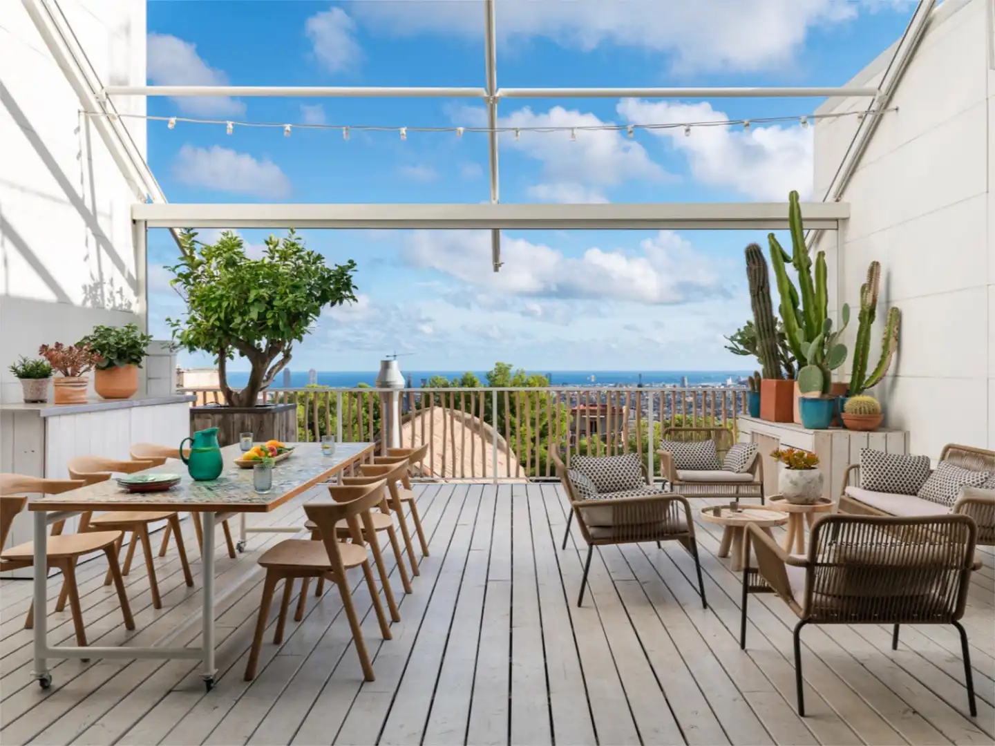 Wohnung zur Miete in Carrer d'Alexandre de Torrelles, 28, Can Baró Terrasse von Wohnung zur Miete in Barcelona mit Klimaanlage, Heizung und Terrasse