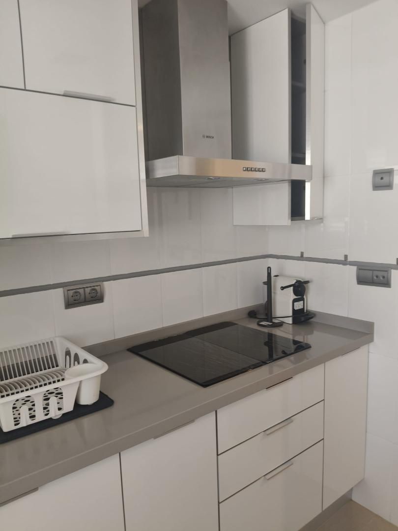 Pis de lloguer a Plaza de la Solidaridad, 7, La Unión - Cruz de Humilladero - Los Tilos Cuina de Pis de lloguer en Málaga Capital amb Aire condicionat, Calefacció i Parquet