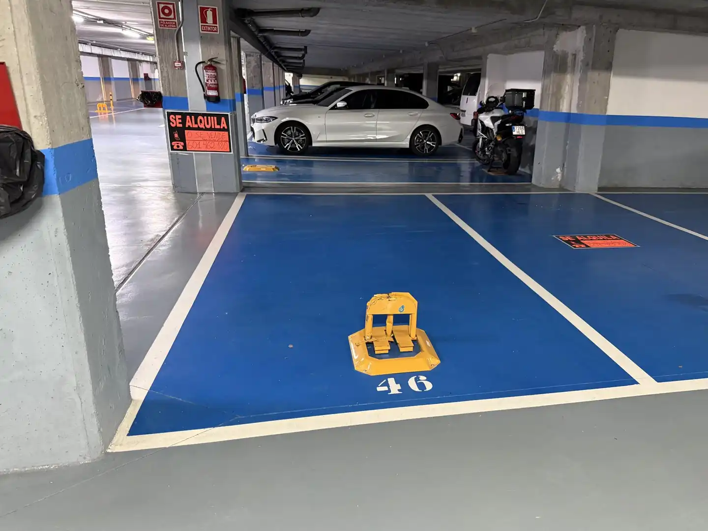 Parking of Garage for rent in Oviedo 