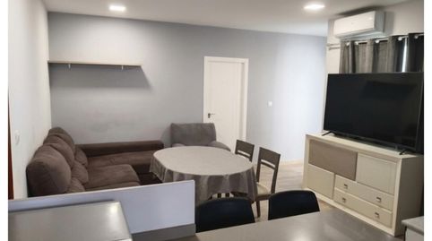 Foto 4 de Casa adosada en venta en Calle Puebla de Los Infantes, 11, Palmete, Sevilla Capital