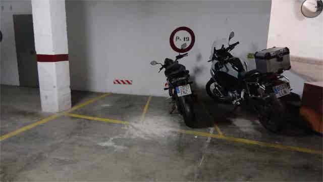 Garaje en Alquiler en Triana Este