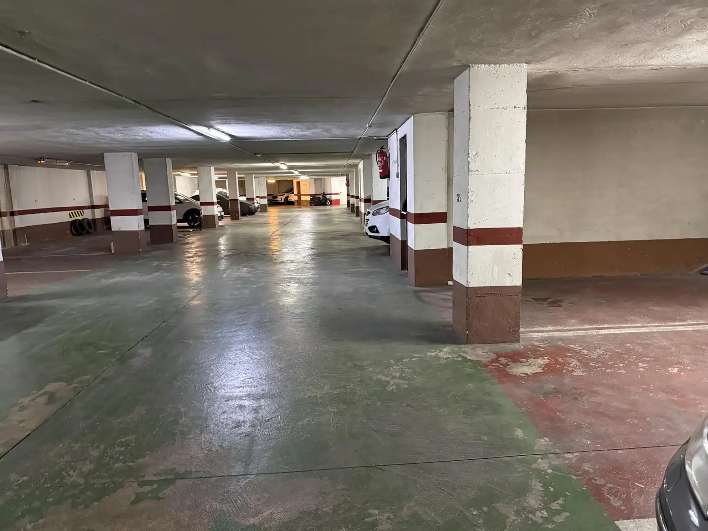 Parkplatz von Garage zur Miete in Alboraya
