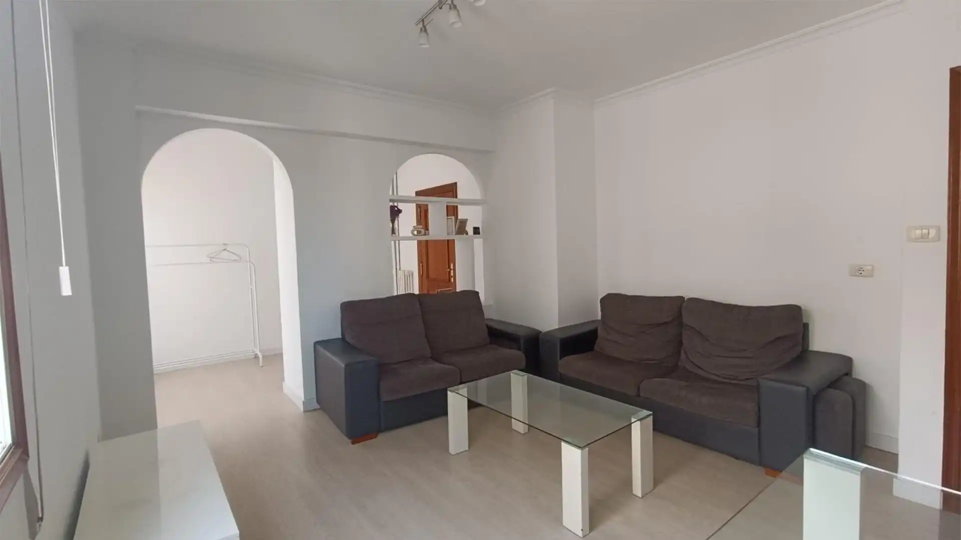 Zimmer in Rúa Zamora, 89, Praza Independencia Wohnzimmer von Wohnung zur untervermieten in Vigo mit Heizung, Möbliert und Balkon