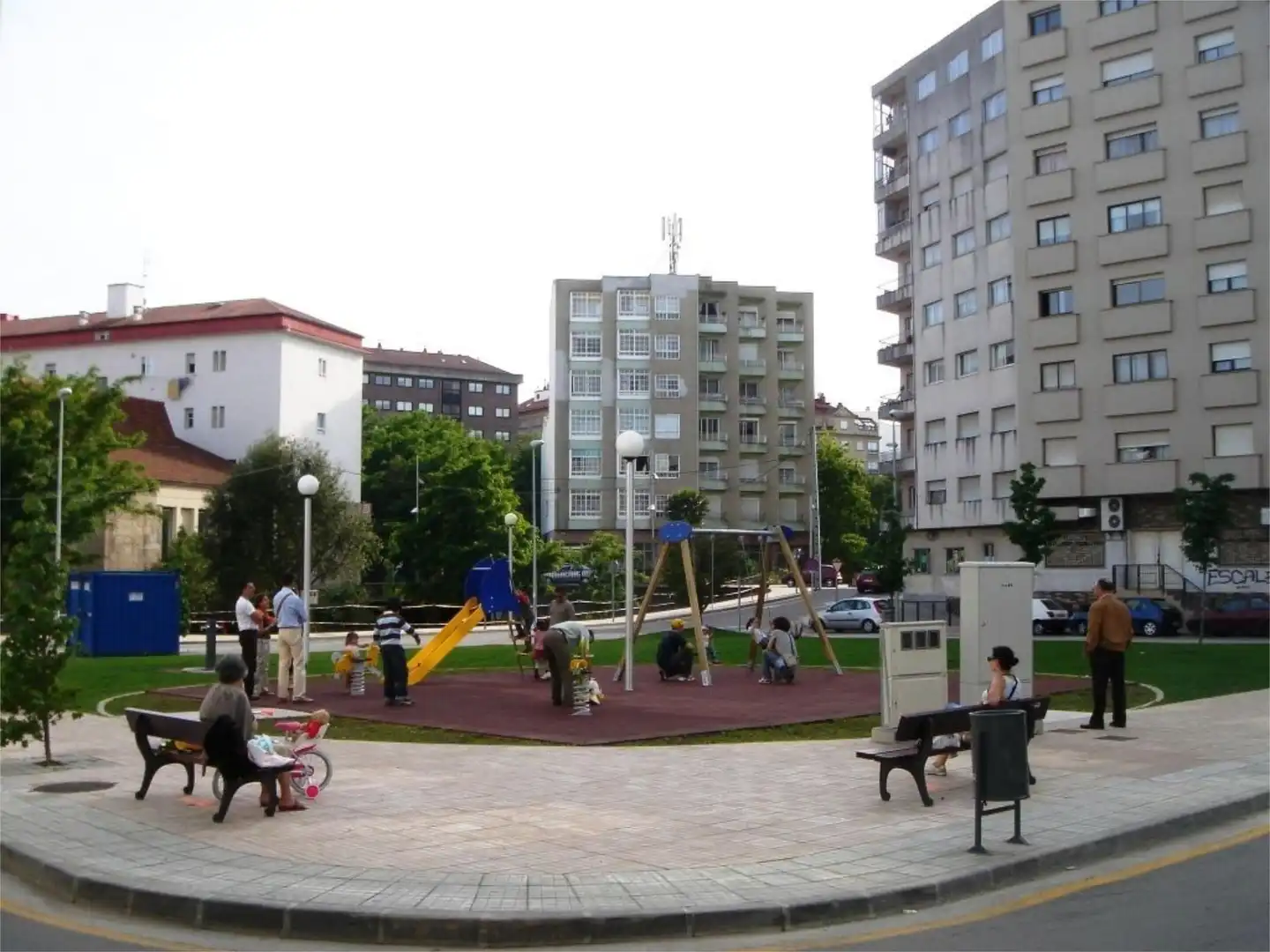 Room in Avenida de Vigo, 30, Zona Fernández Ladreda Exterior view of Flat for share in Pontevedra Capital with Heating, Parquet flooring and Furnished