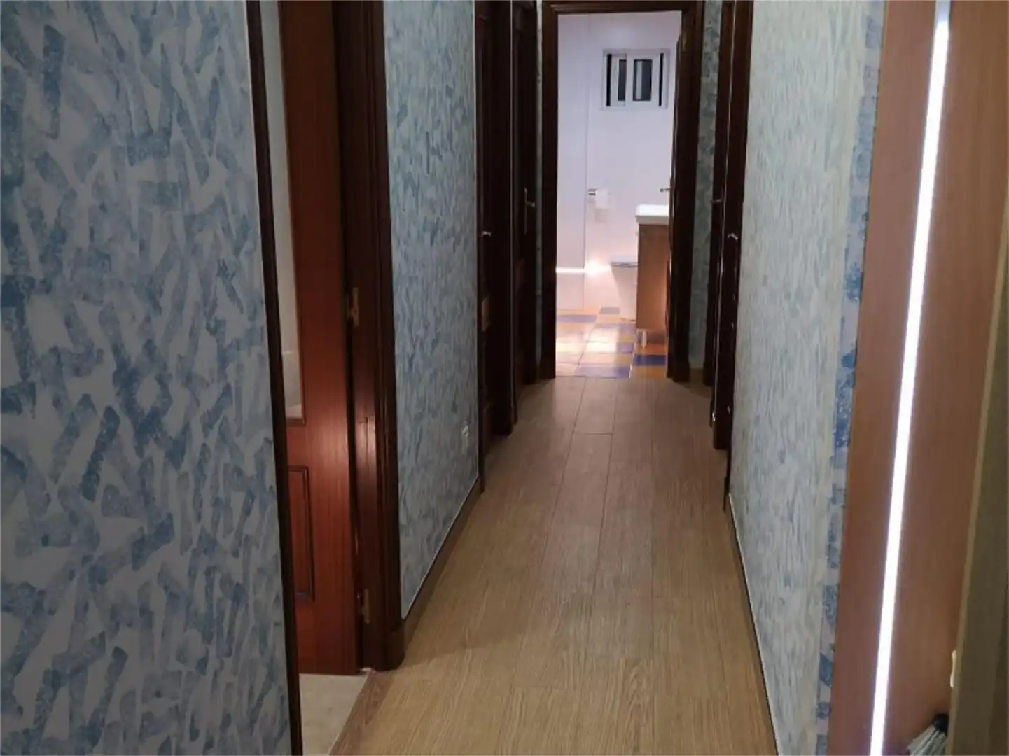 Room in Avenida de Vigo, 30, Zona Fernández Ladreda Flat for share in Pontevedra Capital with Heating, Parquet flooring and Furnished