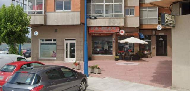 Local comercial en Alquiler en Cambados