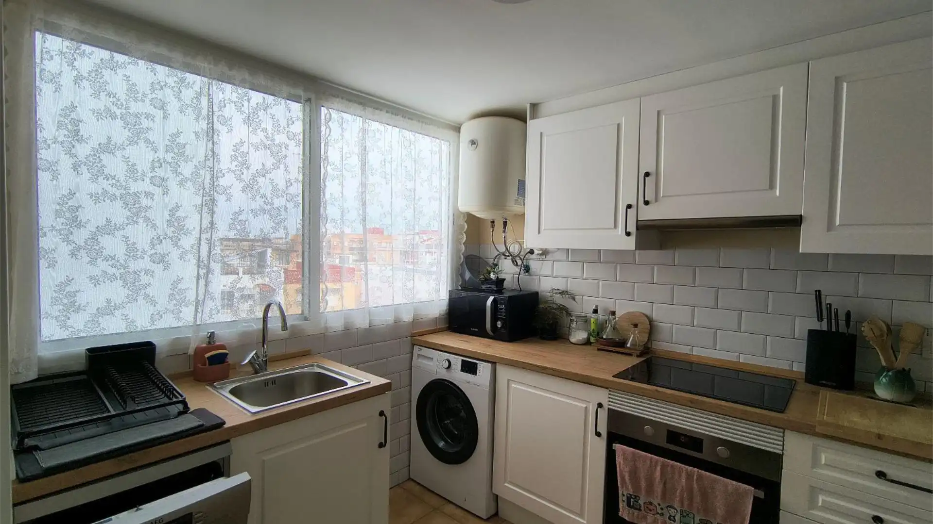 Flat for sale in Carrer Concepción Arenal Ponte, 8, Almàssera Kitchen of Flat for sale in Almàssera with Air Conditioner, Heating and Balcony