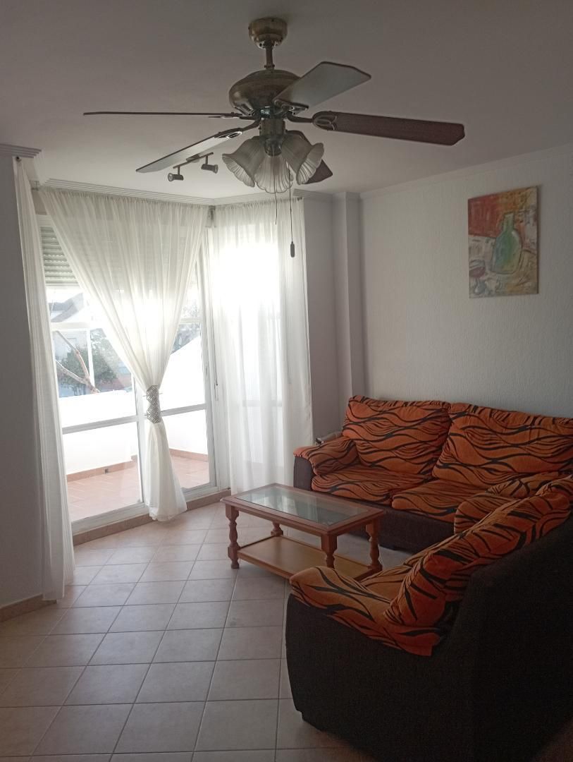 Living room of Duplex for rent in Punta Umbría  with Air Conditioner, Private garden and Terrace