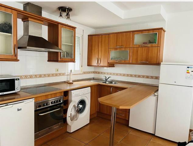 Piso en Alquiler en Avenida Europa, 3 en Centro Internacional