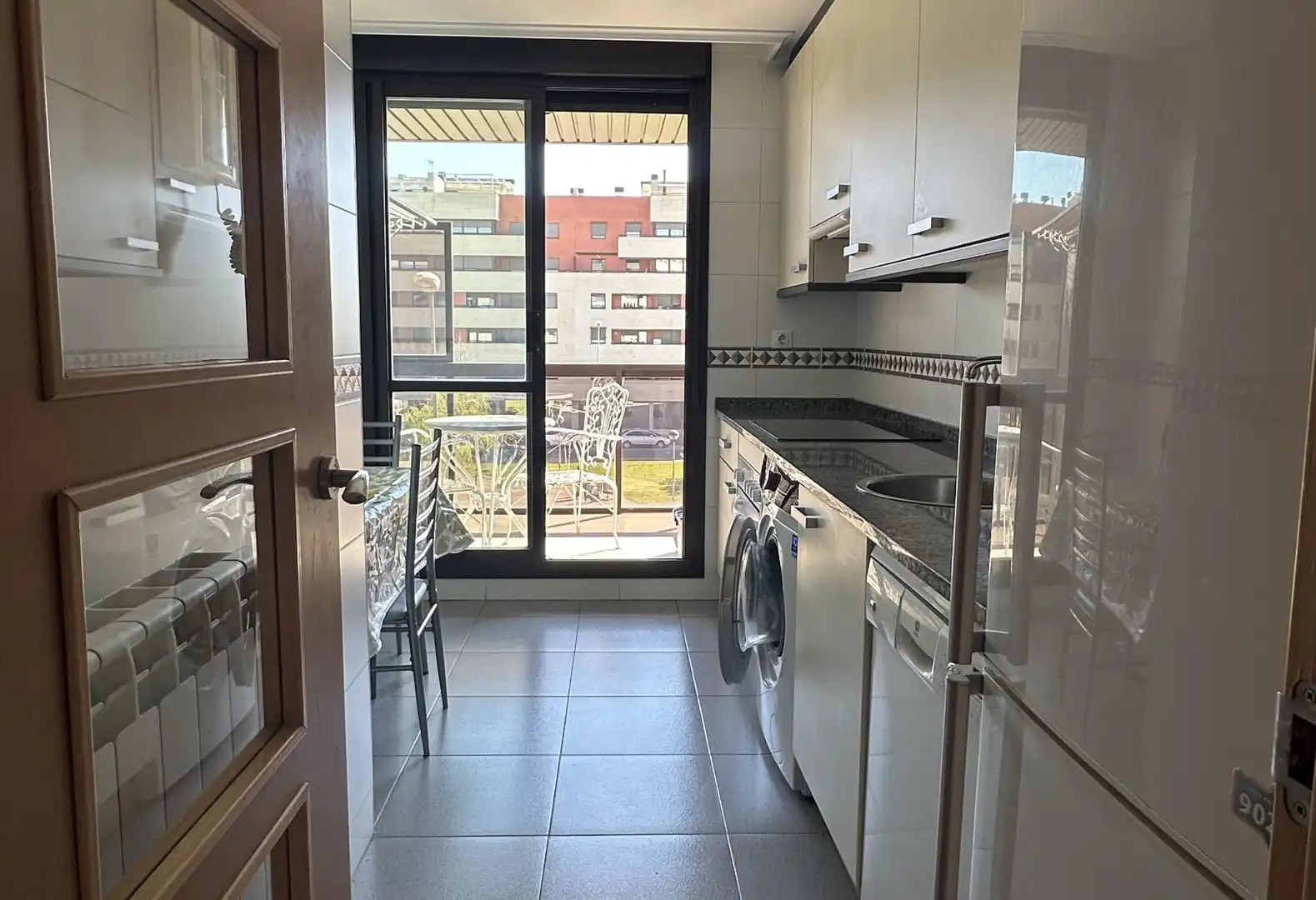 Cuina de Pis en venda en  Logroño amb Aire condicionat, Calefacció i Jardí privat