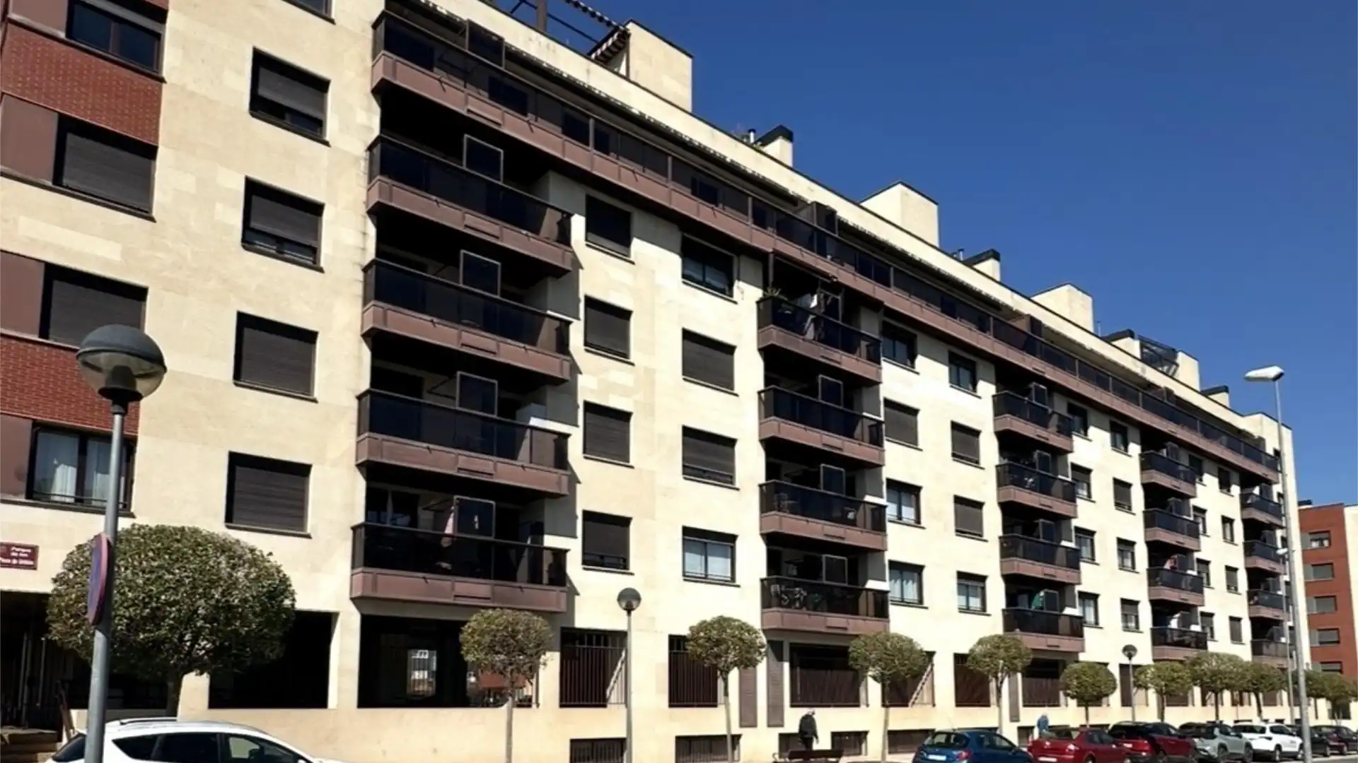 Exterior view of Flat for sale in  Logroño  with Air Conditioner, Heating and Private garden