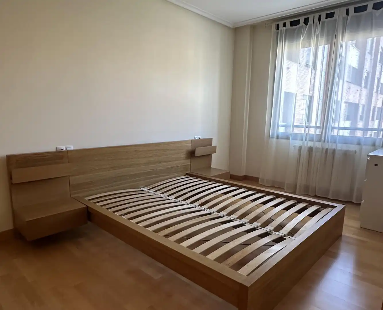 Dormitori de Pis en venda en  Logroño amb Aire condicionat, Calefacció i Jardí privat