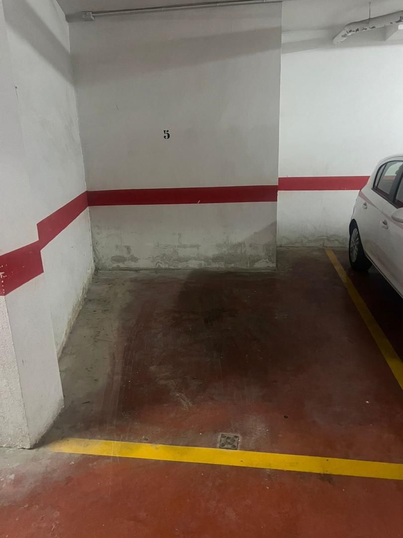 Garatge de lloguer a Calle Pintor Velazquez, 60, Peligros Garatge de lloguer en Peligros