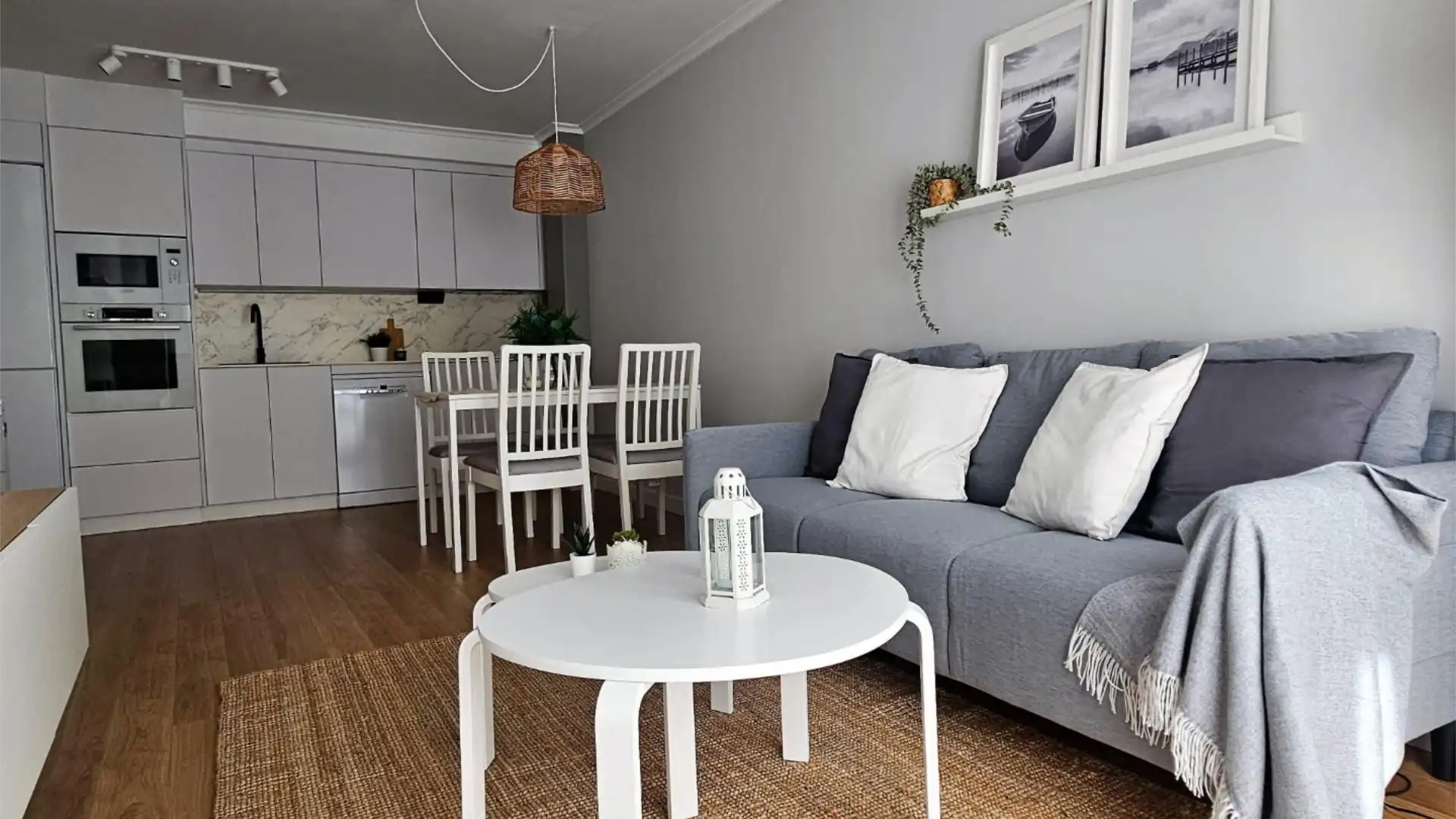 Sala d'estar de Pis en venda en Cervo amb Parquet, Traster i Moblat