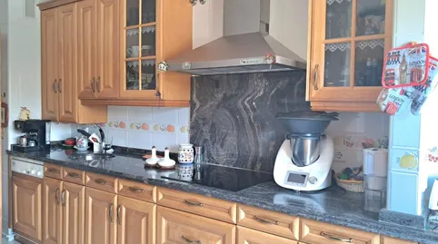 Photo 3 of Flat for sale in Calle Valle del Tiétar, 1, Parque Alameda - Paula López, Valladolid Capital