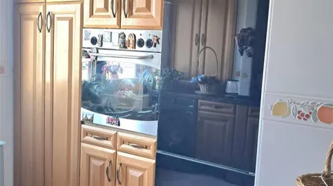 Photo 5 of Flat for sale in Calle Valle del Tiétar, 1, Parque Alameda - Paula López, Valladolid Capital