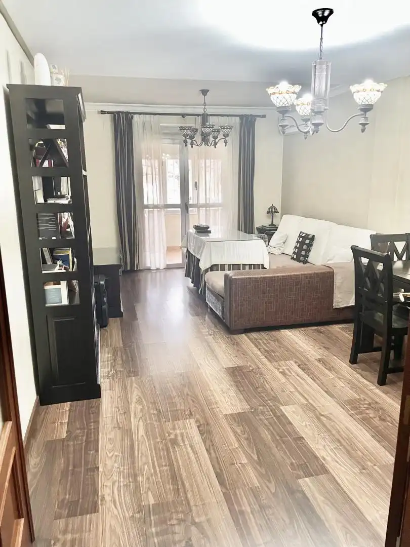 Flat for sale in Calle Calicasas, 7, Avda. Federico Garcia Lorca - Nueva Estación Autobuses Bedroom of Flat for sale in Granada with Air Conditioner, Heating and Parquet flooring