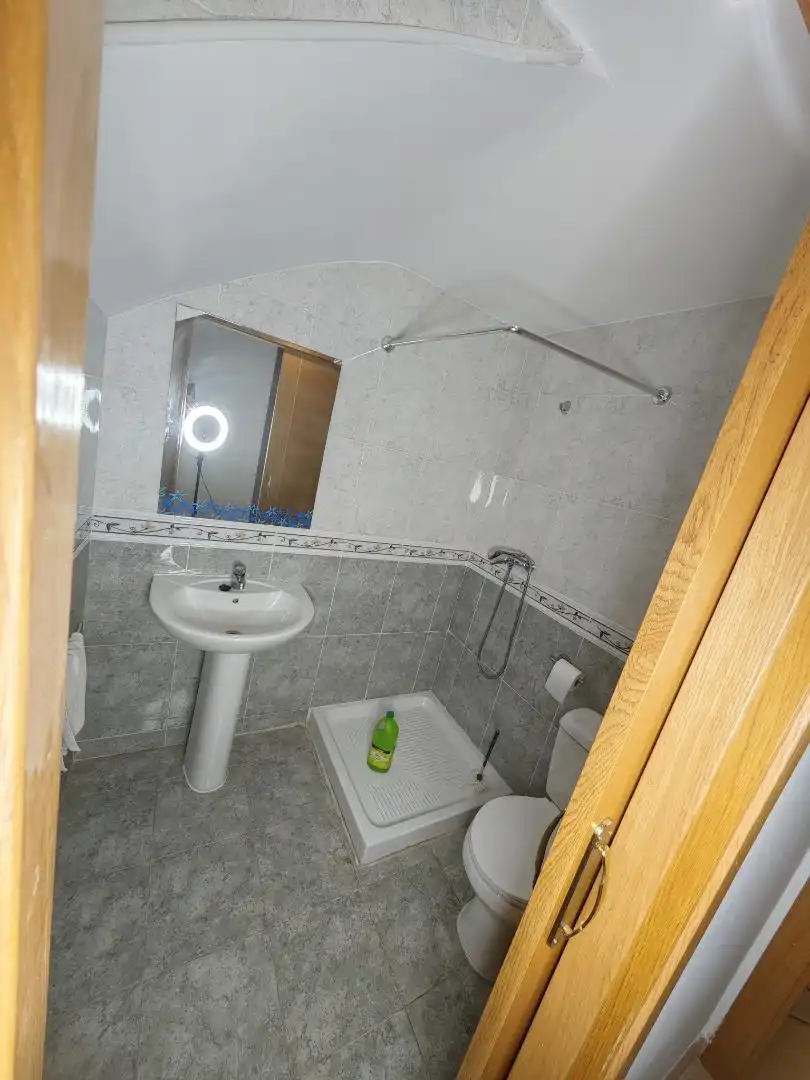Bathroom of Attic for sale in Picassent  with Air Conditioner, Terrace and Swimming Pool