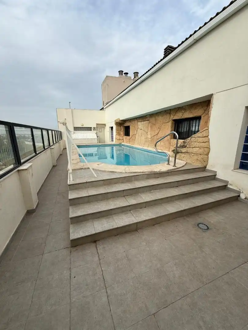 Swimming pool of Attic for sale in Picassent  with Air Conditioner, Terrace and Swimming Pool