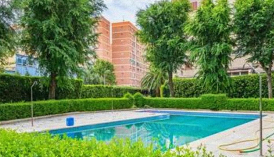 Pis de lloguer a Calle de Maqueda, 67, Aluche, Madrid Capital - imatge 1 Foto 1 de Pis de lloguer a Calle de Maqueda, 67, Aluche, Madrid Capital