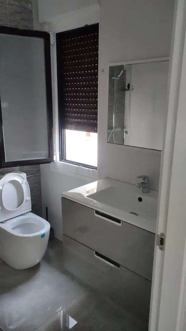 Bany de Apartament per a compartir en Sestao  amb Parquet, Balcó i Videoporter