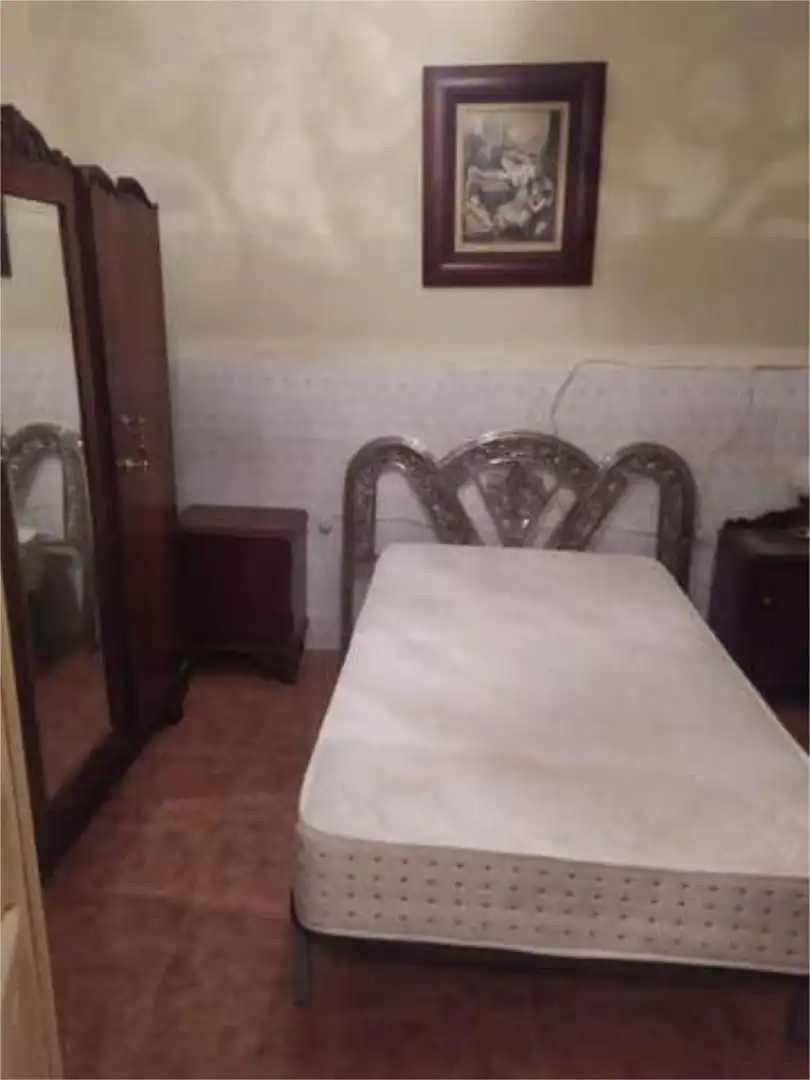 Casa o xalet en venda a Monterrubio de la Serena Dormitori de Casa o xalet en venda en Monterrubio de la Serena