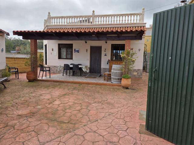 Casa-chalet en Venta en Barriada Postigo, 11A en Extrarradio