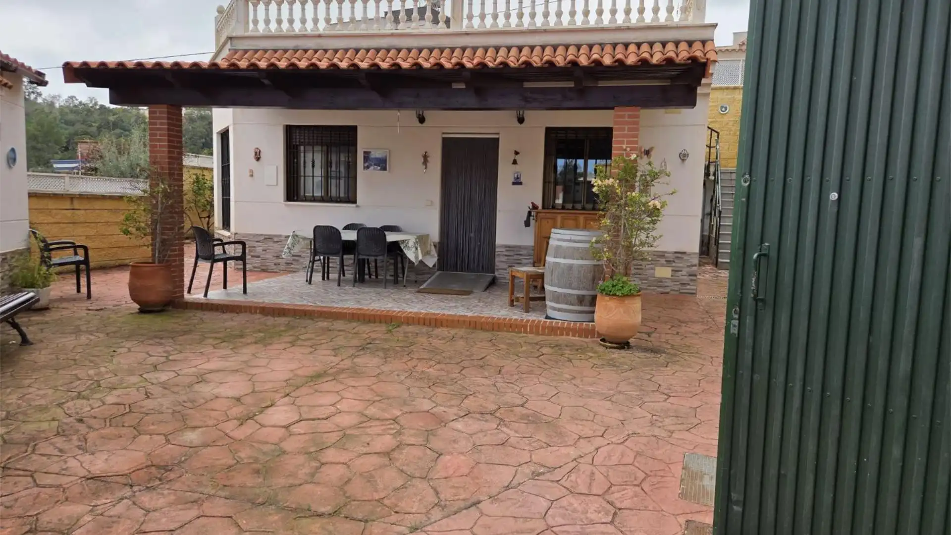 Terrassa de Casa o xalet en venda en  Ceuta Capital amb Calefacció, Jardí privat i Parquet