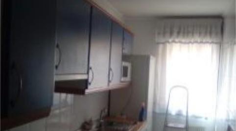 Piso de alquiler en Calle San Bernardo, 8, Casco Antiguo, Huesca Capital - imagen 2 Foto 2 de Piso de alquiler en Calle San Bernardo, 8, Casco Antiguo, Huesca Capital