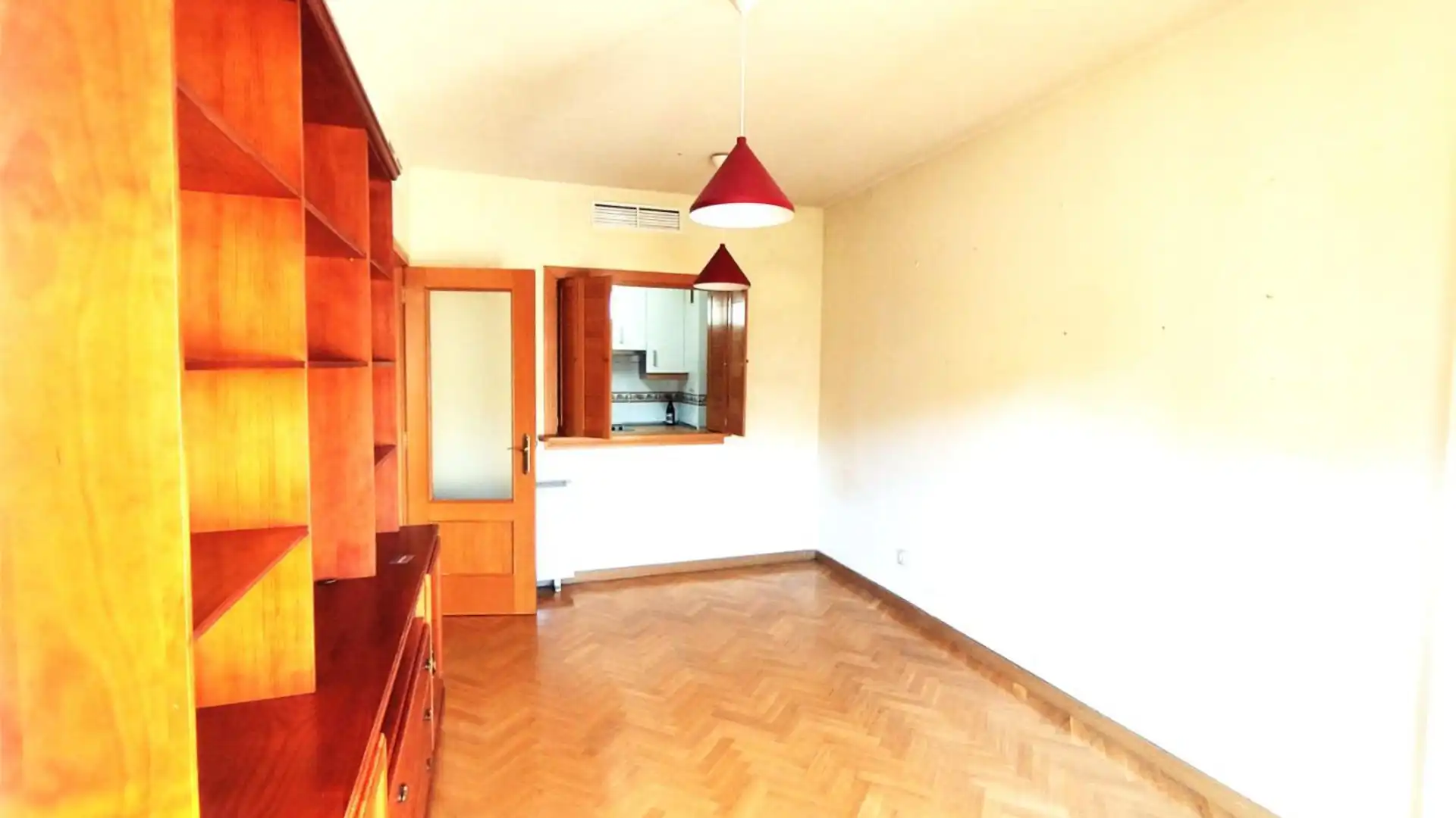 Piso de alquiler en Calle de los Morales, 10, PAU de Carabanchel Habitación de Piso de alquiler en Madrid Capital con Calefacción, Jardín privado y Parquet