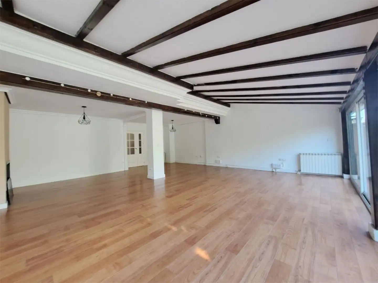 Living room of Houses for sale in Arroyo de la Encomienda  with Air Conditioner, Heating and Private garden