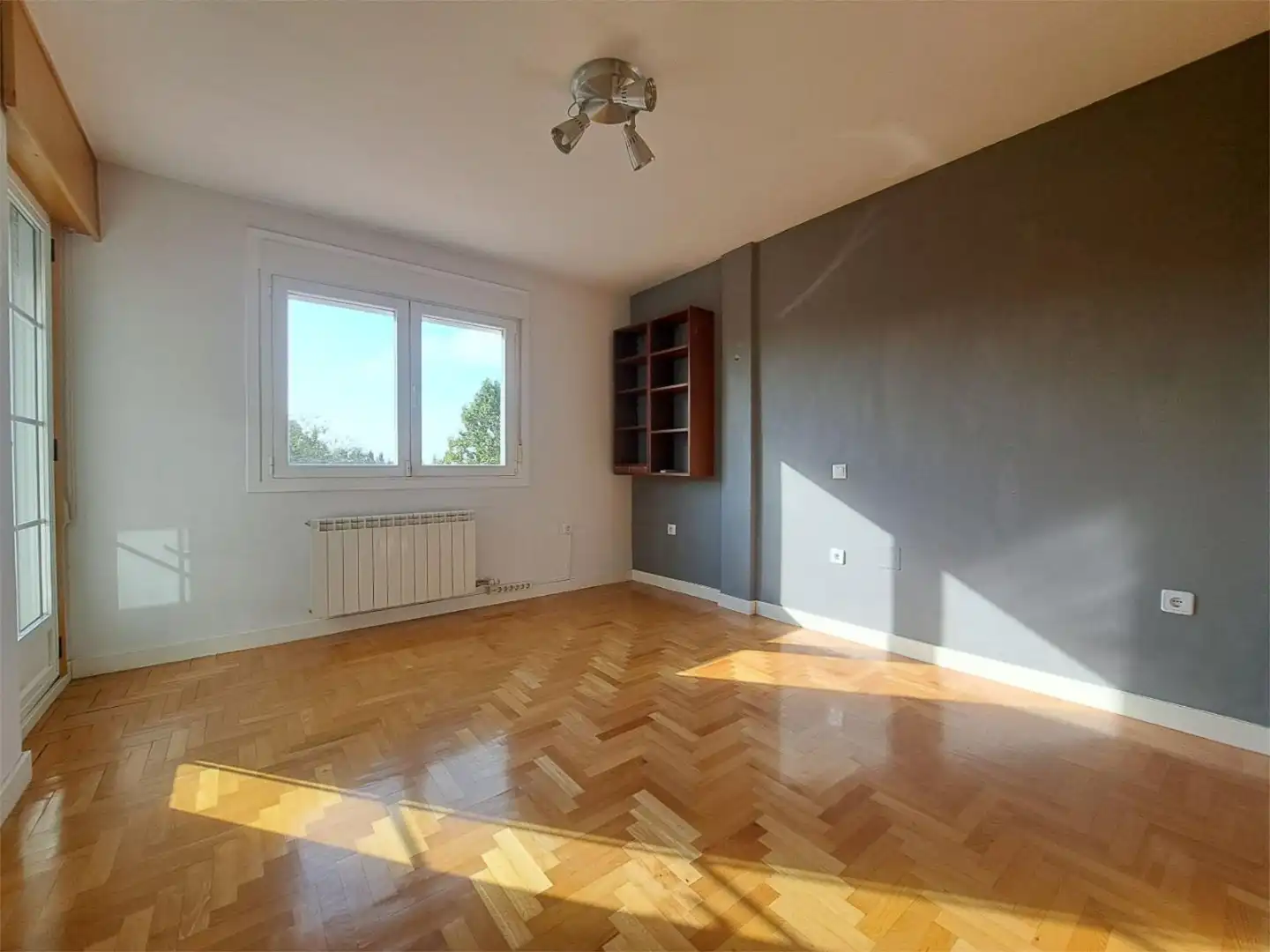 Bedroom of Houses for sale in Arroyo de la Encomienda  with Air Conditioner, Heating and Private garden