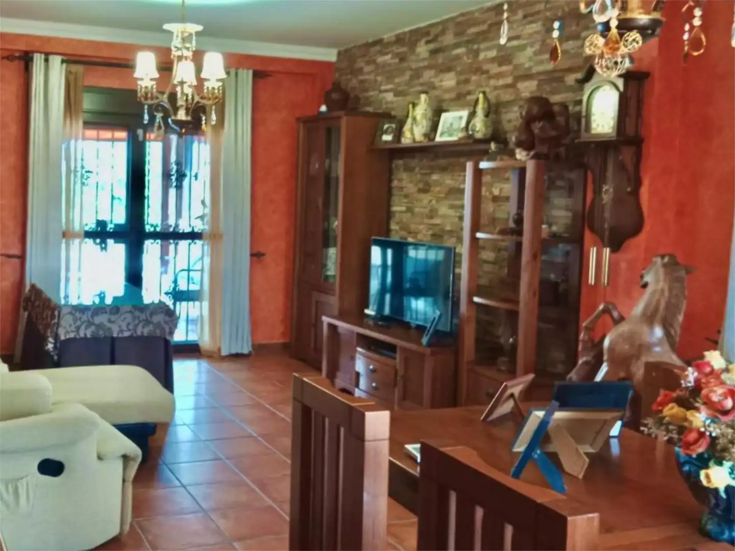 Sala d'estar de Casa o xalet en venda en Jerez de la Frontera amb Aire condicionat, Calefacció i Jardí privat