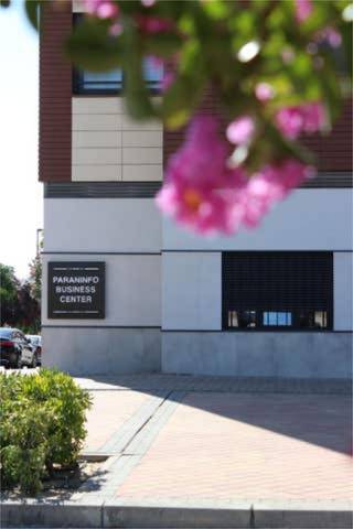 Oficina en Alquiler en Primera Fase - Nuevo Tres Cantos