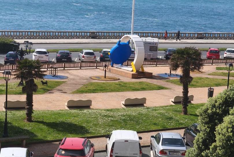 Room in Paseo Marítimo Alcalde Francisco Vázquez, 7, Monte Alto - Zalaeta - Atocha, A Coruña Capital - image 1 Photo 1 of Room in Paseo Marítimo Alcalde Francisco Vázquez, 7, Monte Alto - Zalaeta - Atocha, A Coruña Capital