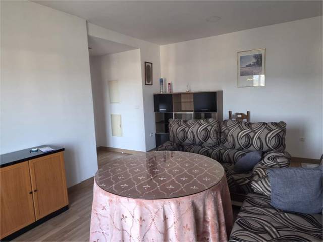 Piso en Alquiler en Avenida de Andalucía, 269 en Padul