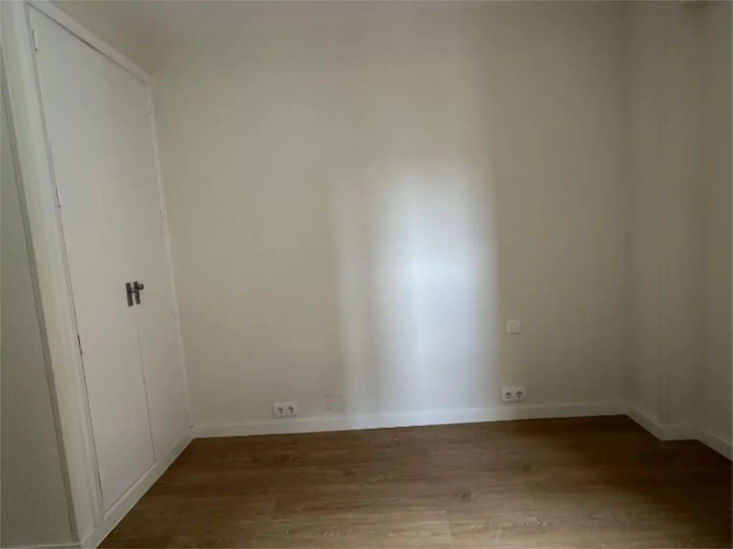 Piso en venta en Calle de Bravo Murillo, 295, Valdeacederas Habitación de Piso en venta en Madrid con Calefacción, Terraza y Amueblado