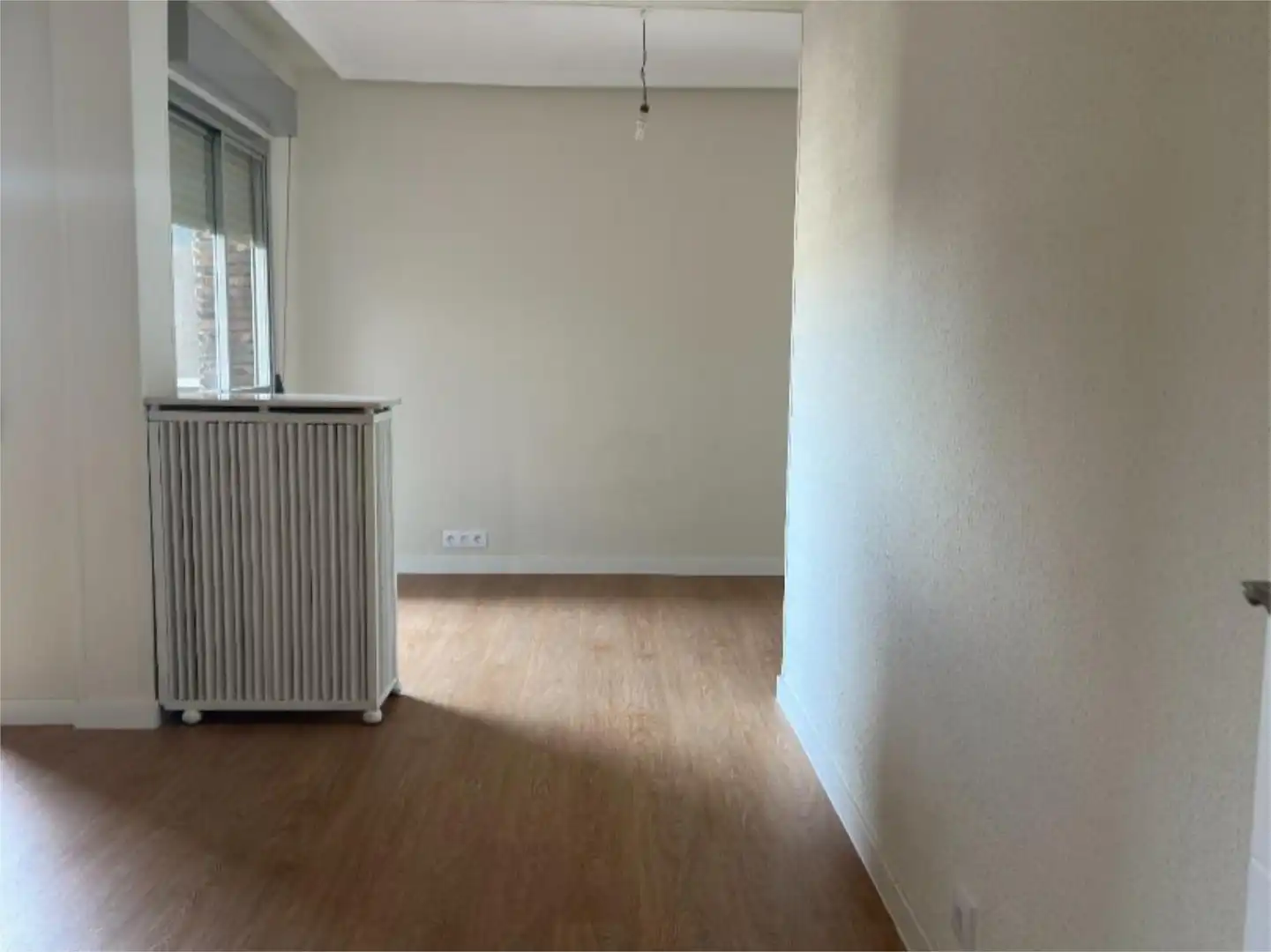Piso en venta en Calle de Bravo Murillo, 295, Valdeacederas Habitación de Piso en venta en Madrid con Calefacción, Terraza y Amueblado