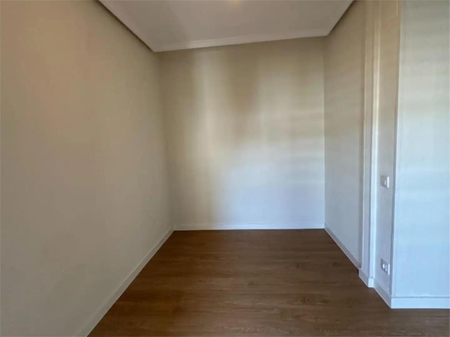 Piso en venta en Calle de Bravo Murillo, 295, Valdeacederas Habitación de Piso en venta en Madrid con Calefacción, Terraza y Amueblado