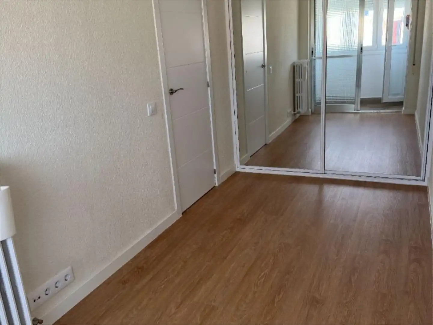 Piso en venta en Calle de Bravo Murillo, 295, Valdeacederas Piso en venta en Madrid con Calefacción, Terraza y Amueblado