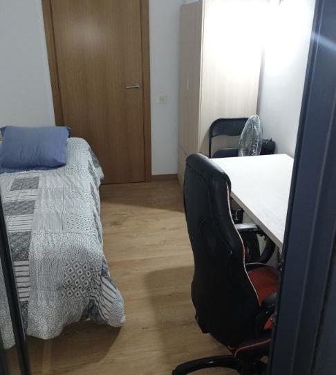 Zimmer in Avinguda de Joan Carles I, 27, Passeig Maragall, Gavà - Bild 1 Foto 1 von Zimmer in Avinguda de Joan Carles I, 27, Passeig Maragall, Gavà