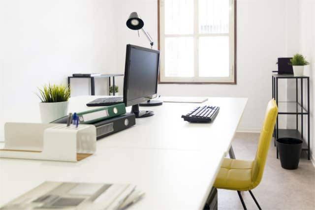 Oficina en Alquiler en Ensanche Centro - Puerto