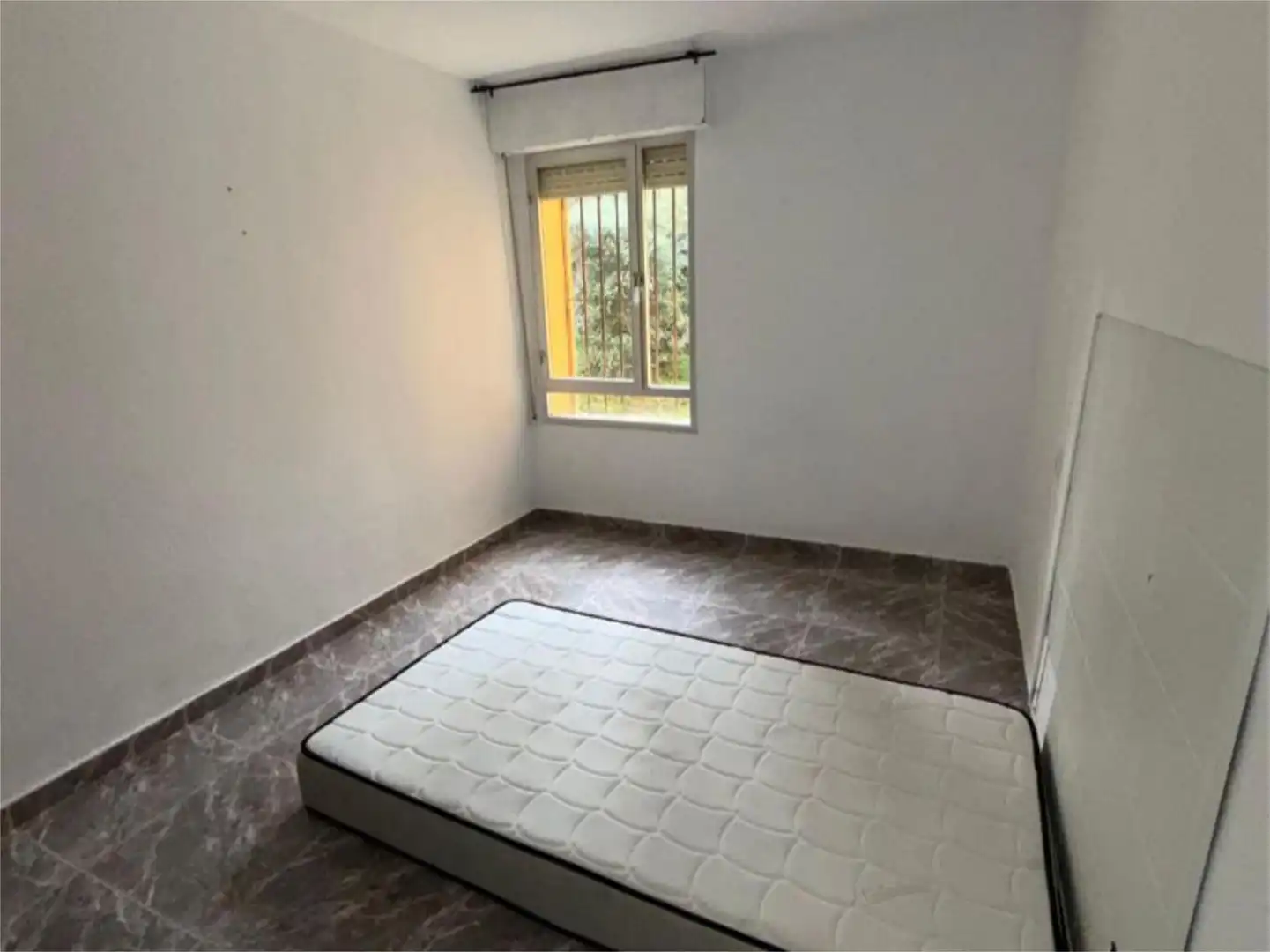 Habitación de Piso en venta en Algeciras con Terraza